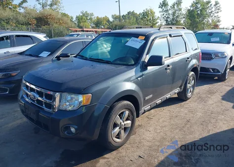 2008 Ford Escape Xlt z USA, uszkodzony, nr VIN 1FMCU03118KD67023